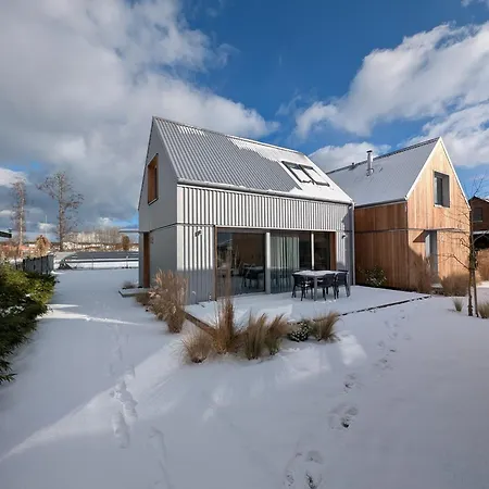 Plyniewoda - Caloroczne Premium, Basen, Klimatyzacja, Kominek 度假居